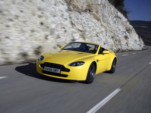 Aston Martin V8 Vantage Roadster 2006 года 